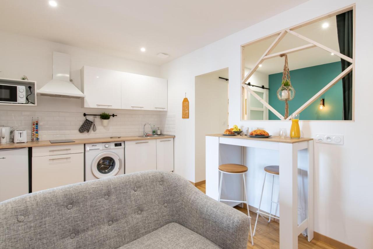 Esprit Jungle Apartment Roanne Bagian luar foto