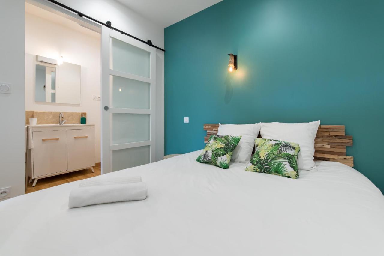 Esprit Jungle Apartment Roanne Bagian luar foto